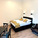 Atlas Apartment